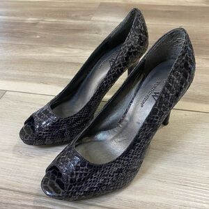 * Worthington Womens Heel